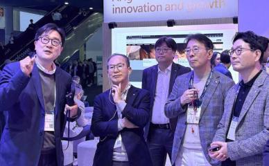 양종희 KB금융 회장, MWC 참관…디지털금융 협업 논의