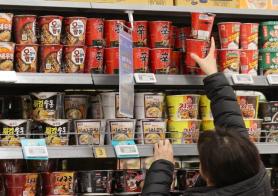 Xuất khẩu thực phẩm Hàn Quốc tăng trưởng trung bình 8%/năm trong 10 năm qua…Được thúc đẩy bởi mì ăn liền