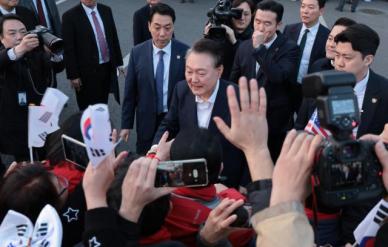 법조계 尹 구속 취소, 탄핵심판에 영향 없을 것