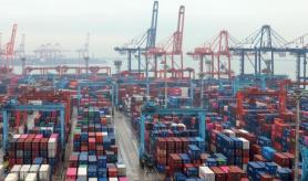 Falling freight rates pressuring South Korean shipping, aviation sectors
