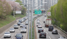 Demand for smaller vehicles rises as women, older drivers shape market