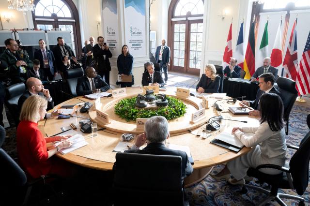 G7 foreign ministers attend a meeting in Quebec Canada on March 13 2025 Reuters-Yonhap