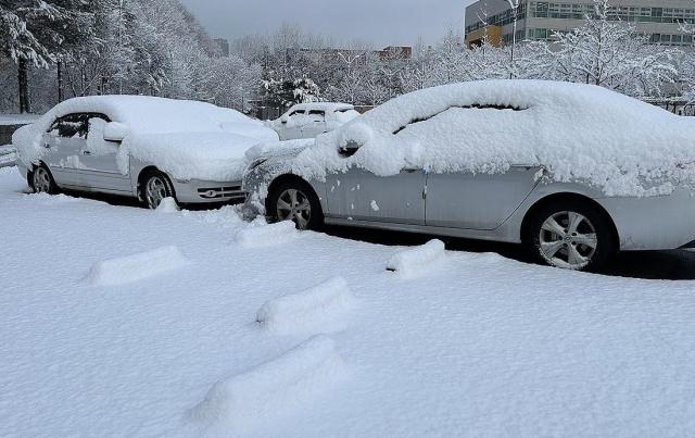 京畿道全域に大雪注意報…「議政府13.8㎝」