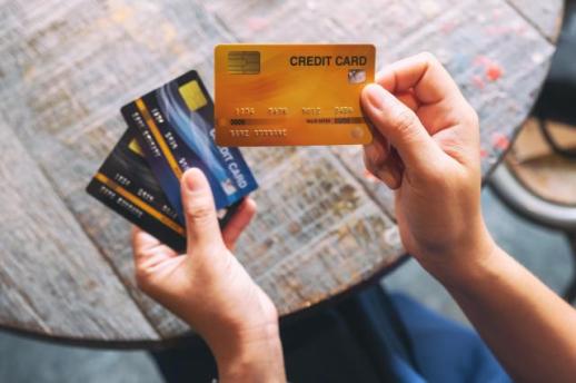 Credit card delinquency rate hits decade-high in South Korea