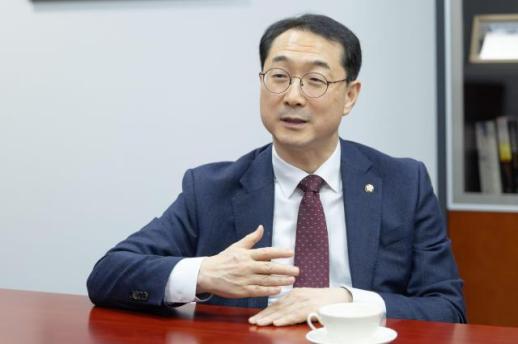 [비핵화 릴레이 인터뷰④] "김정은, 합의 확신 있어야 대화…시간 더 걸릴 것"