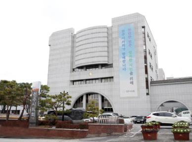 전주시의회, 현수막 친환경 소재 사용·재활용 활성화 조례 제정