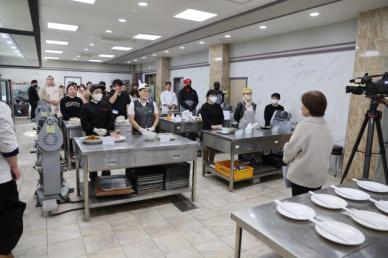구미의 밤을 책임질 맛, 달달한 낭만야시장 품평회 성황