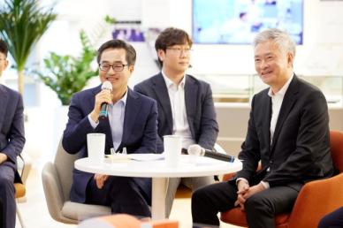 김동연, 일과 개인의 삶이 어우러져야…뉴노멀 필요성 강조