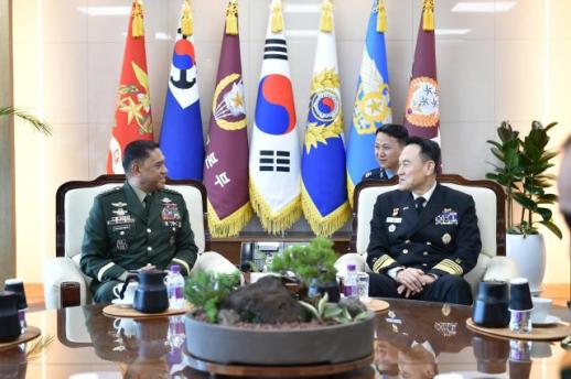 한국·필리핀 합참의장, 군사 협력 증진 방안 논의