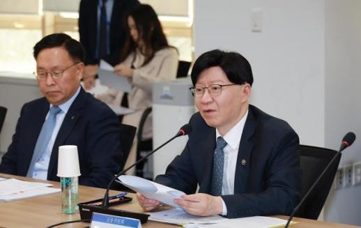 금융위 총 2200억원 규모 반도체·원전 펀드 추가 조성