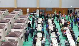 PHOTOS: After the flames, nation rallies to aid wildfire victims