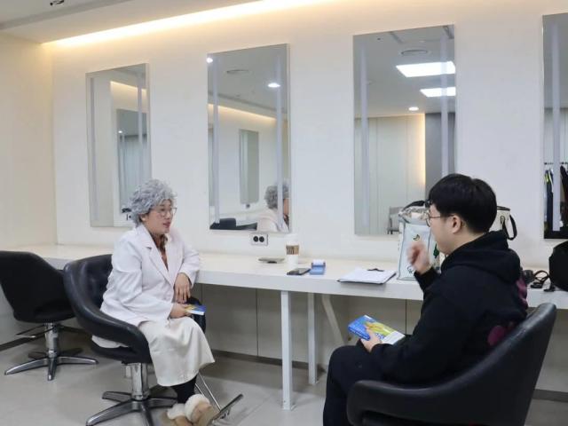 인터뷰 장면 사진 김호이 기자
