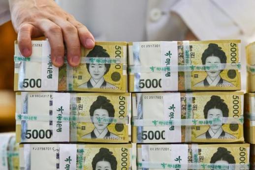 [단독] 정부 1분기 한은 마통 32조 빼썼다…3월만 41조 역대급 영끌