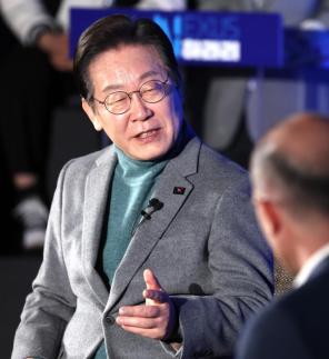Early presidential election looms with opposition leader Lee Jae-myung leading the race