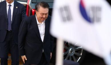 尹 탄핵심판 선고 전 마지막 여론조사…파면 57 %·복귀 37%
