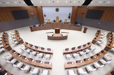 충남도의회 제358회 임시회 추경안‧조례안 등 75개 안건 심의 
