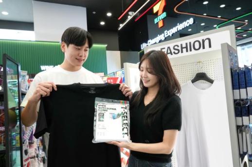 韩国便利店抢滩时尚美妆市场 自有品牌成增长新引擎