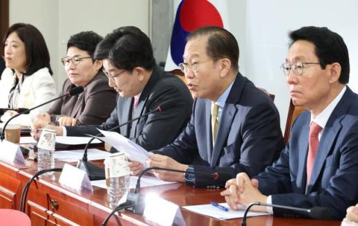 국민의힘, 14~15일 경선후보 등록...각축전