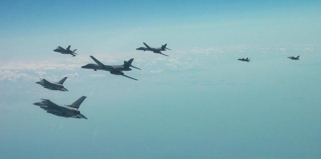 Pyongyang condemns US and S. Koreas joint aerial exercise involving supersonic bomber