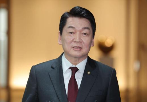 안철수, 尹 탈당 결단 촉구…"이대로면 대선은 필패"