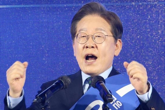 민주 첫 경선 이재명 압승…김경수·김동연 반전 카드 있나 