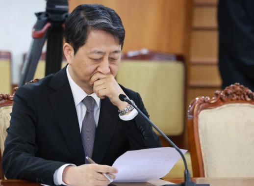 민주, 한미 2+2 관세 협상 앞두고 안덕근에 대면보고 받기로