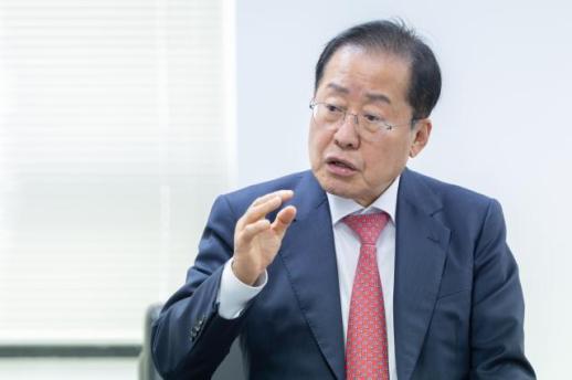 [대선주자 릴레이 인터뷰] 홍준표 "이재명 잡을 사람 나밖에 없어…반(反)이재명 빅텐트 인사 접촉"