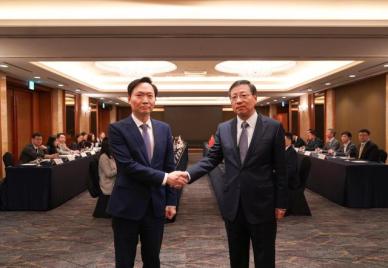 정부, 中 서해 구조물 깊은 우려…중국 영유권과 무관