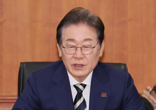 이재명, 수도권 공약 발표 "여의도와 용산 연결해 글로벌 경제 수도 만들 것"