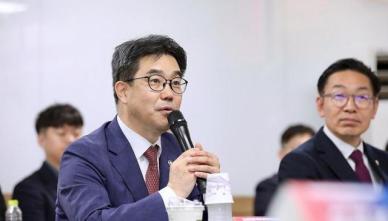 김성섭 중기차관, 대전·세종 수출기업 방문...통상변화 능동적으로 대응해야