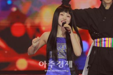 [포토] 홍지윤, 가리랑 (SBS 더 트롯쇼)