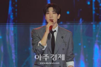 [포토] 최수호, 끝까지 간다 (SBS 더 트롯쇼)