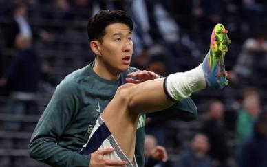 손흥민, UEL 4강 1차전도 결장?…토트넘 감독 아슬아슬