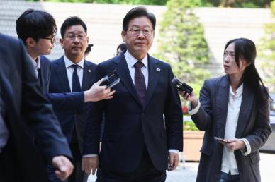 이재명 대장동 공판 참석...잇따른 재판 대선 발목 잡나 