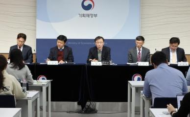 캠코 차기 사장에 정정훈 前 기재부 세제실장 내정