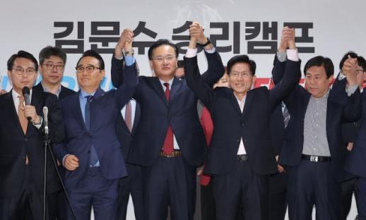 국민의힘 최종 결선 앞두고 반탄 결집…洪 캠프 인사들, 金 지지 선언
