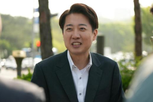 [대선주자 릴레이 인터뷰]이준석 "교육·규제 혁신 통해 기술패권국으로 도약" 