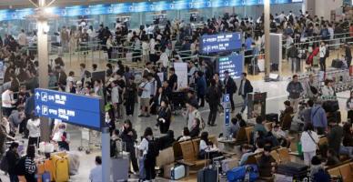 [포토] 연휴 앞두고 인천공항 북적북적