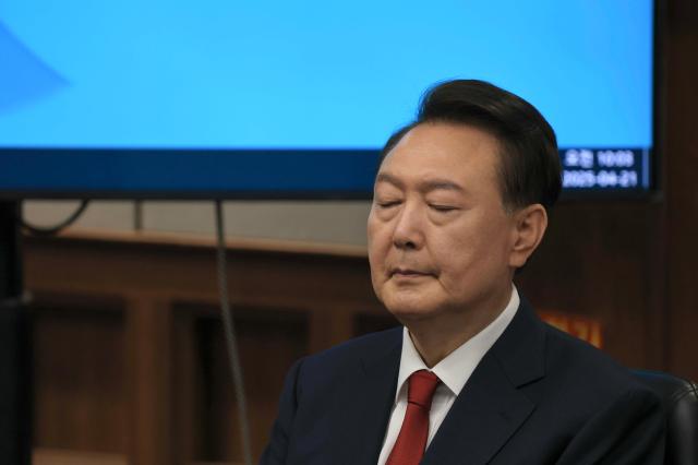 Prosecutors bring additional charges against Yoon Suk Yeol