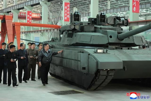 N. Korean leader Kim Jong-un praises progress in tank modernization during inspection