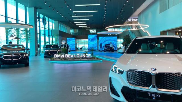 최근 인천 중구 영종도에 위치한 BMW 드라이빙 센터에서 i 인덕션 프로그램이 개최됐다사진김지영기자
