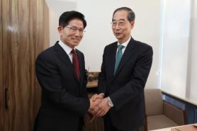 Kim Moon-soo and Han Duck-soo fail to reach agreement in unification talks