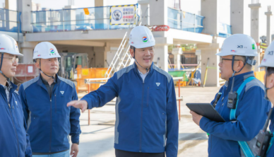 허윤홍 GS건설 대표, 현장 찾아 안전점검... 추락사고 예방 캠페인 동참
