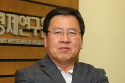 –0.2%의 초대장 …장기불황 문을 열다