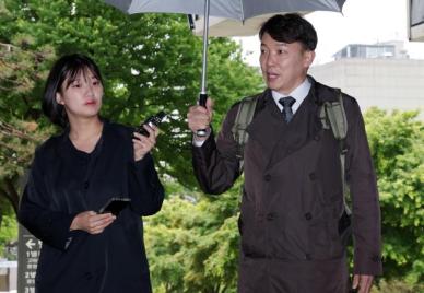 위장전입·리조트 접대 의혹 이정섭 첫 재판서 혐의 부인...허위 의혹 제기 있어