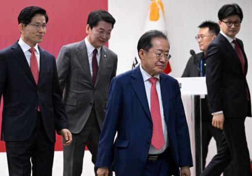 김문수, 상임선대위원장에 홍준표 임명…洪 "대선 관여 안 해"(종합)