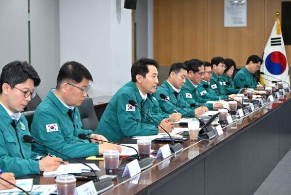 오세훈 서울시장이 12일 오전 열린 2025 풍수해 안전대책 추진현황 보고회에서 모두발언 하고 있다 사진서울시