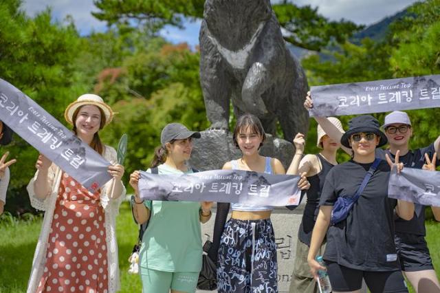 登山成赴韩旅游新趋势 韩国徒步与登山旅游营收激增一倍以上