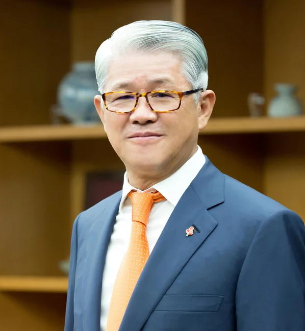 최태원 SK회장의 사촌 형 최신원 SK네트웍스 전 회장 사진연합뉴스