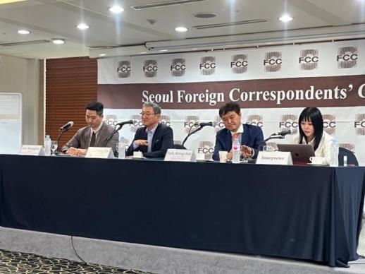 韩国专家聚焦中美关税战 应对策略成热议话题